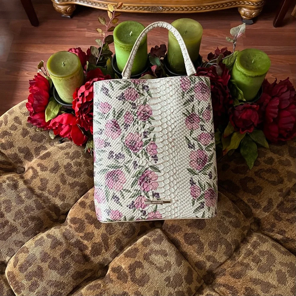 Brahmin Amelia Labyrinth Handbag Purple Flowers - Picture 8 of 14